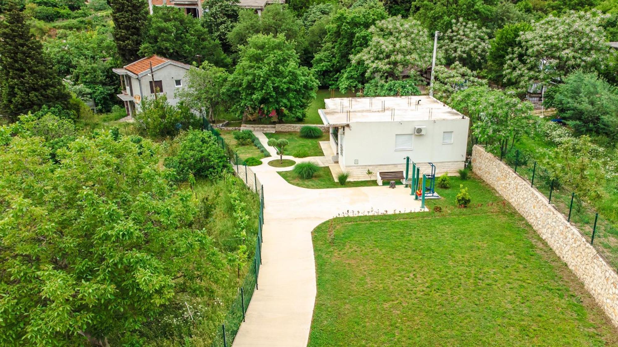 The White House Villa Thurmani Buitenkant foto